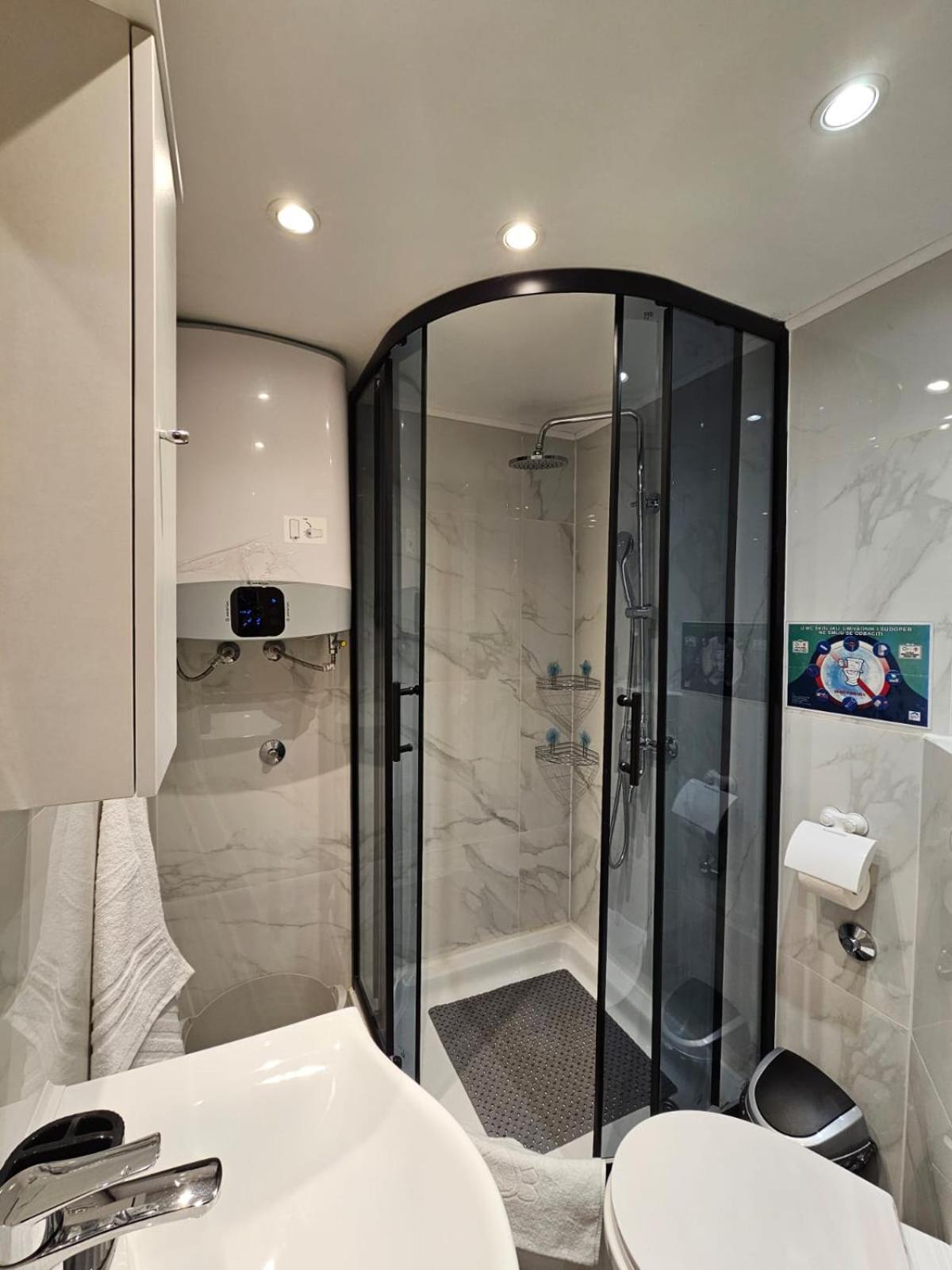 Centar Ri-room *